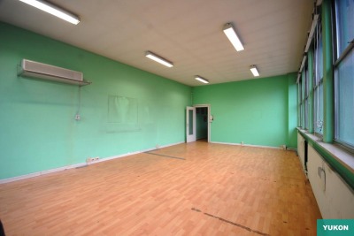 Edificio commerciale Yukon - Interno stabile 3